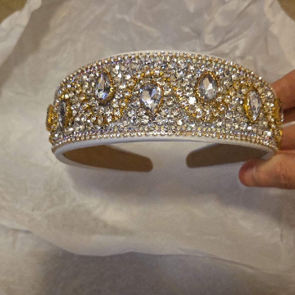NEW Elegant Gold and Silver Crystal Headband
